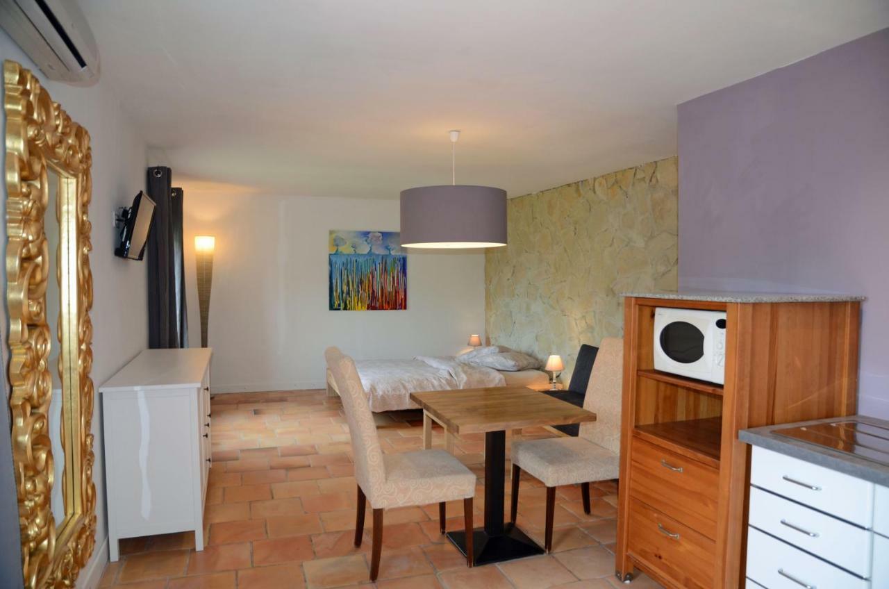 Apartmán Domaine Hemmitage Salernes Exteriér fotografie